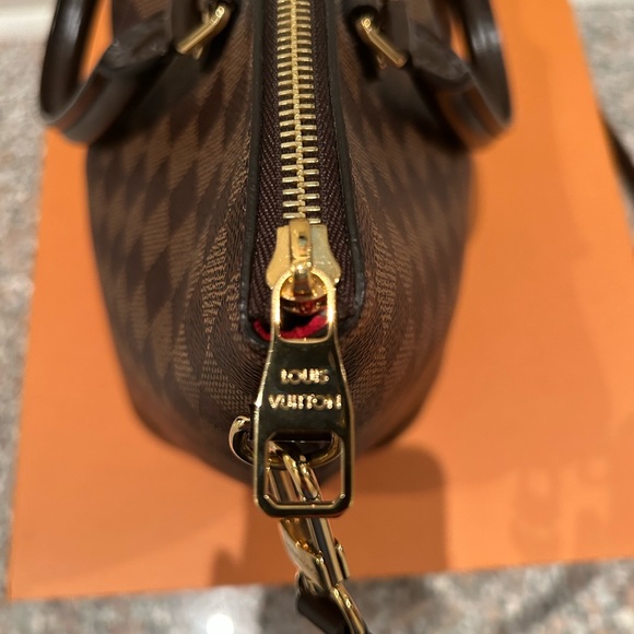 Authentic Louis Vuitton Siena MM crossbody bag new with box - Picture 5 of 11